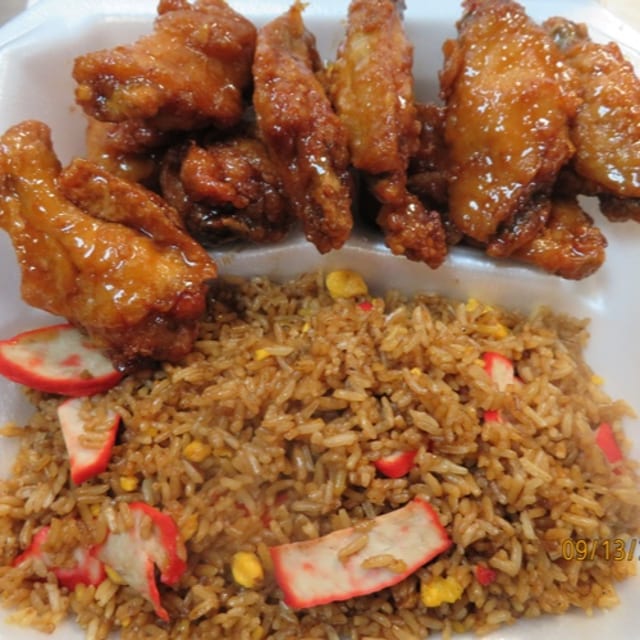 6 Wings - Pork Fried Rice.